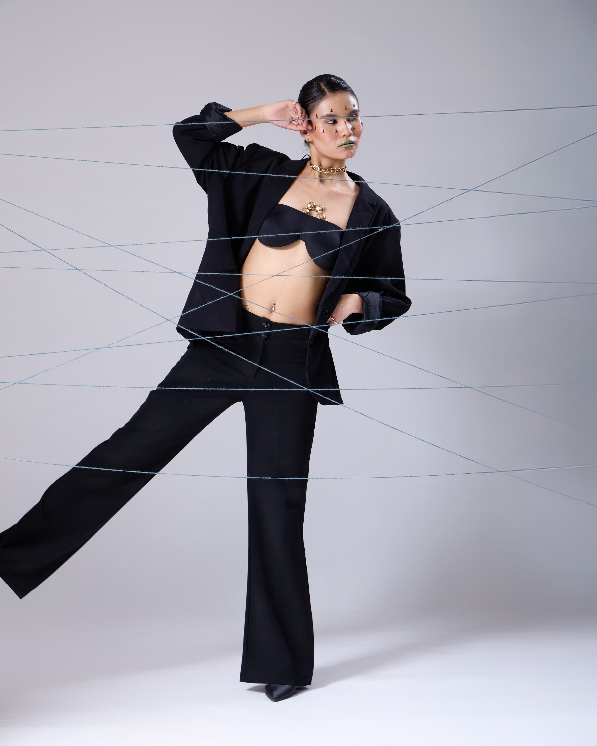 Hooked to the threads