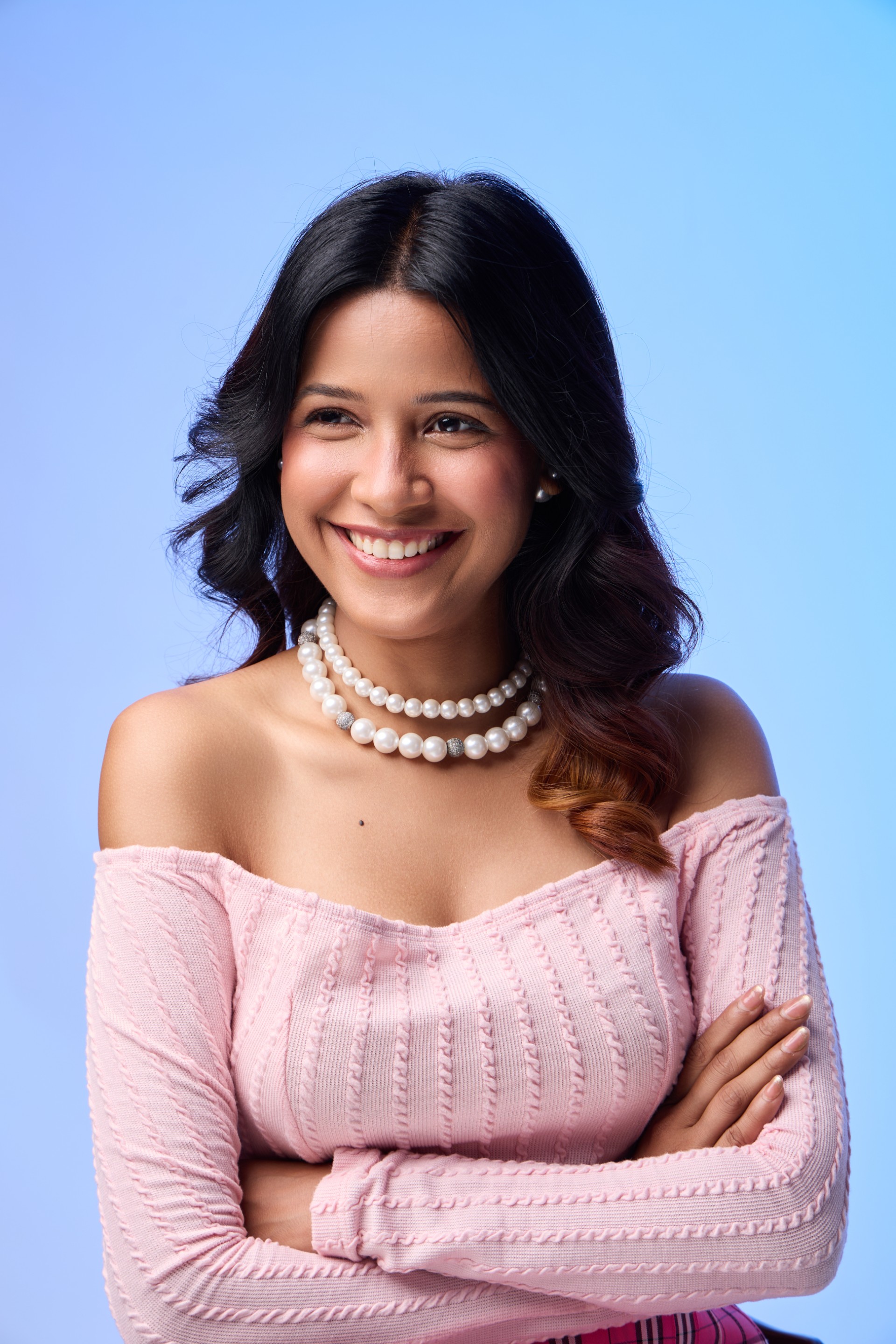 Soft Key Light with Blue Gel Background